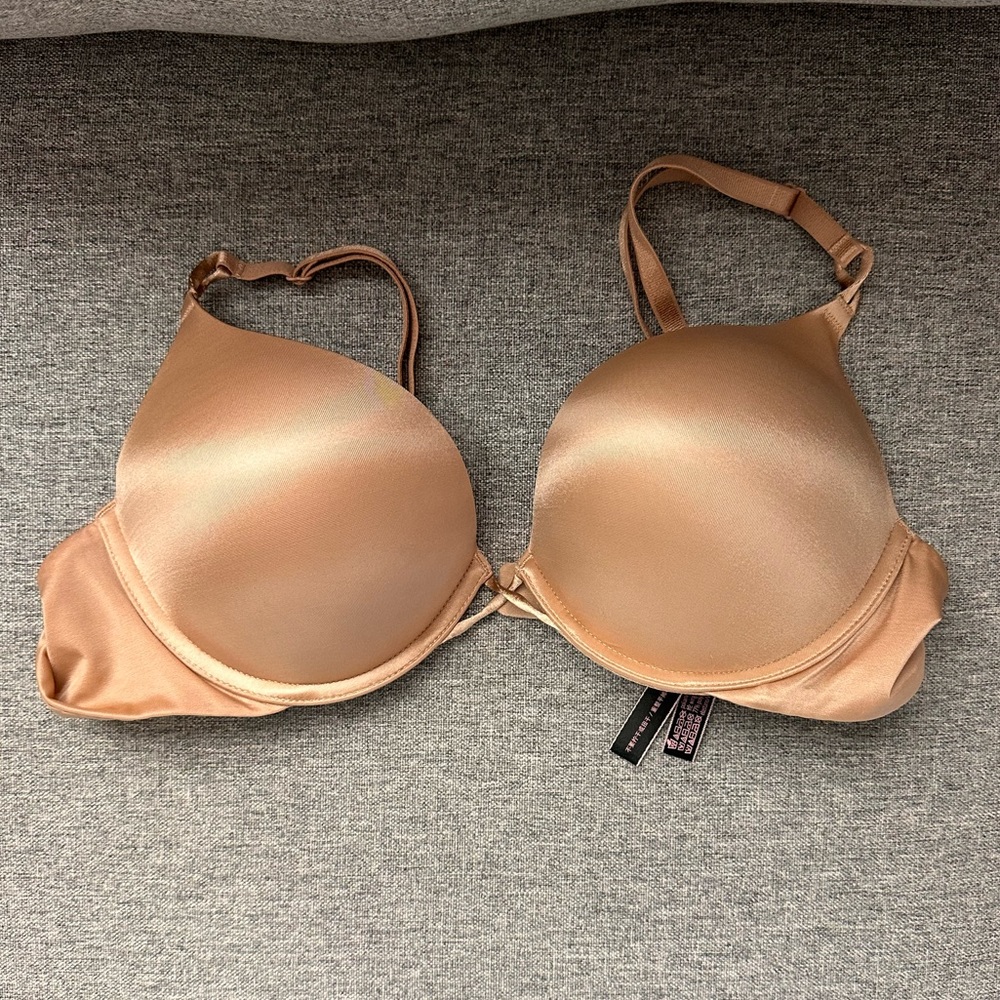 Victoria’s Secret Bombshell bra